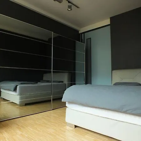 Apartment +++ Luxus Desingnerloft Im Zentrum Von +++ Leipzig